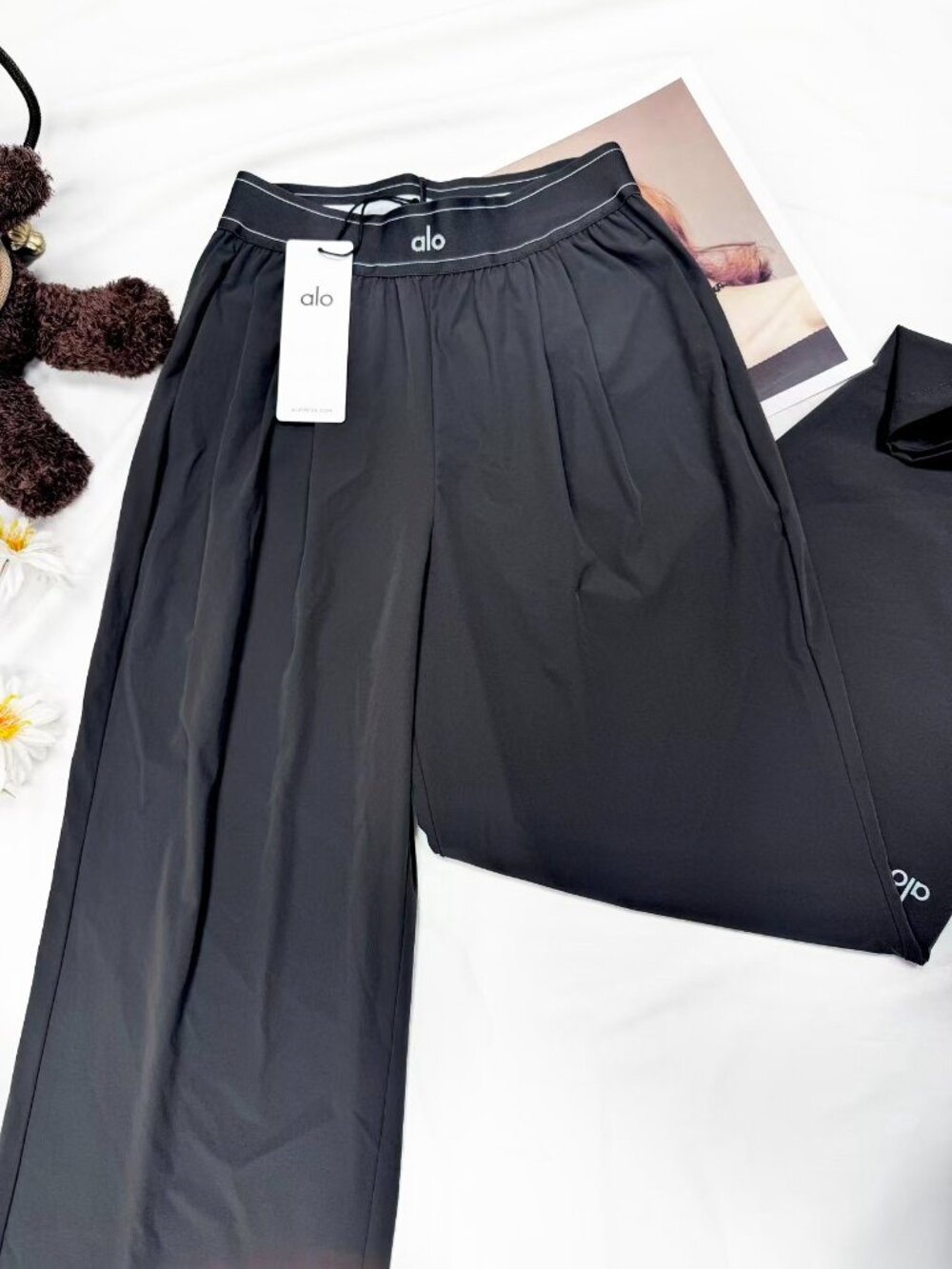 Dark Gray🎵 NWT ALO Yoga Suit Up Trouser | Straight Leg Pants | 30” - Picture 7 of 7
